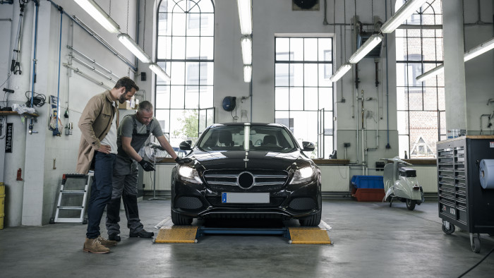 Cambia las lámparas por pares